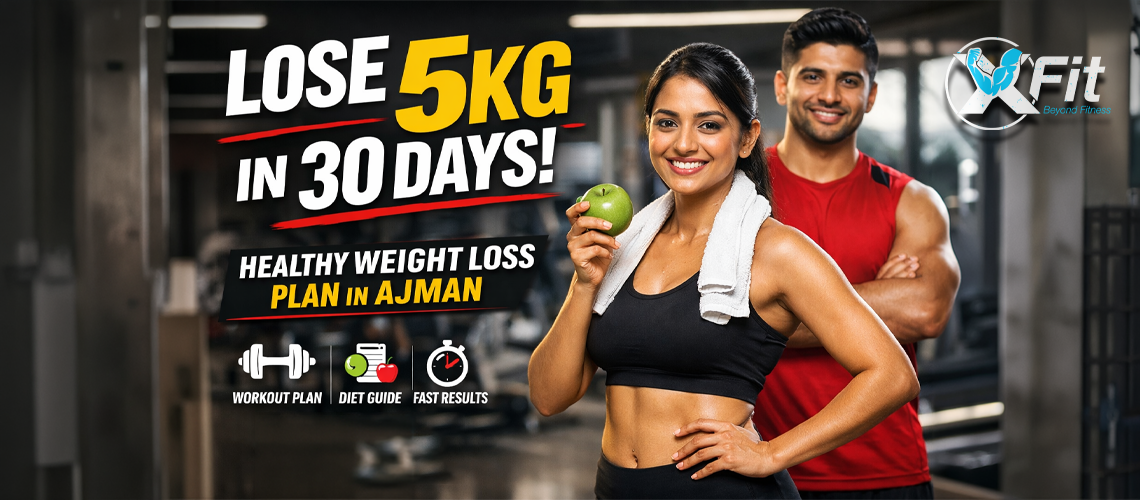 personal trainer helping client lose 5kg in 30 days