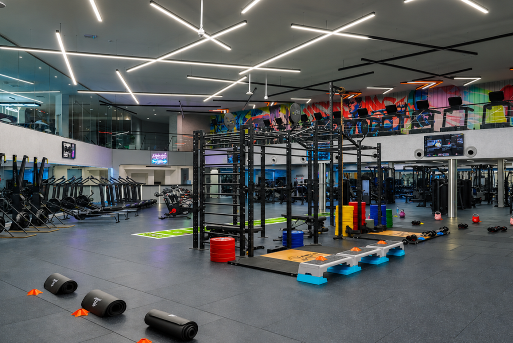 Xfit gym hamidiya unisex gym in ajman. biggest gym in ajman